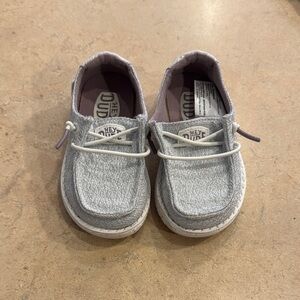 Hey Dude toddler shoes in Light Gray